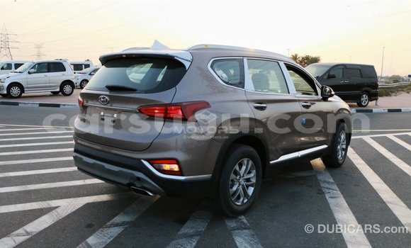 Sayi Imported Hyundai Santa Fe Brown Mota in Import - Dubai a Burkina Faso Sayi Imported Hyundai Santa Fe Brown Mota in Import - Dubai a Burkina Faso