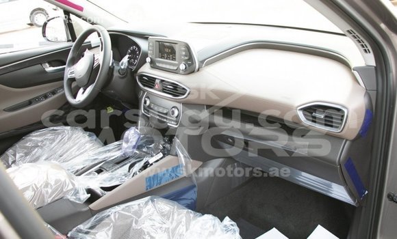 Sayi Imported Hyundai Santa Fe Brown Mota in Import - Dubai a Burkina Faso Sayi Imported Hyundai Santa Fe Brown Mota in Import - Dubai a Burkina Faso