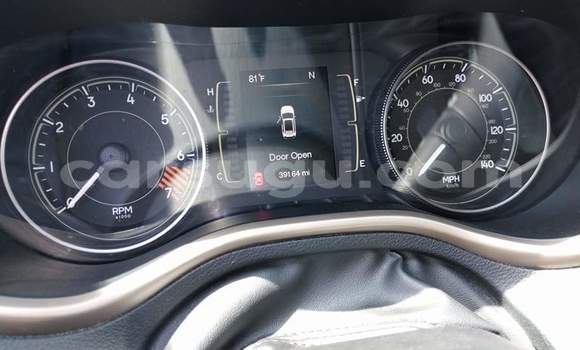 Acheter Occasion Voiture Jeep Cherokee Noir à Ouagadougou, Burkina-Faso Acheter Occasion Voiture Jeep Cherokee Noir à Ouagadougou, Burkina-Faso