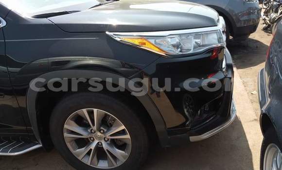 Acheter Occasion Voiture Toyota Highlander Noir à Ouagadougou, Burkina-Faso Acheter Occasion Voiture Toyota Highlander Noir à Ouagadougou, Burkina-Faso
