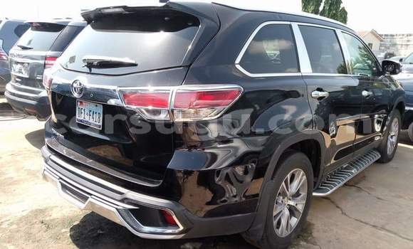 Acheter Occasion Voiture Toyota Highlander Noir à Ouagadougou, Burkina-Faso Acheter Occasion Voiture Toyota Highlander Noir à Ouagadougou, Burkina-Faso