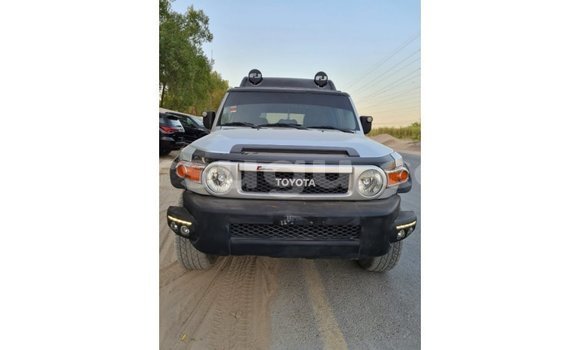 Sayi Imported Toyota FJ Cruiser Sauran Mota in Import - Dubai a Burkina Faso Sayi Imported Toyota FJ Cruiser Sauran Mota in Import - Dubai a Burkina Faso