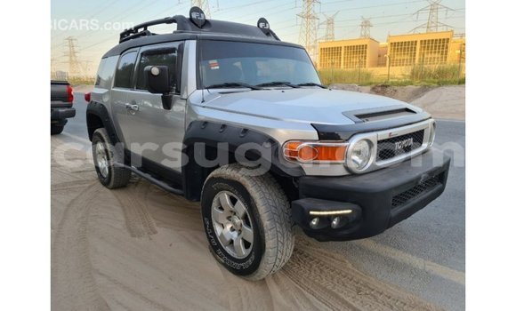 Sayi Imported Toyota FJ Cruiser Sauran Mota in Import - Dubai a Burkina Faso Sayi Imported Toyota FJ Cruiser Sauran Mota in Import - Dubai a Burkina Faso