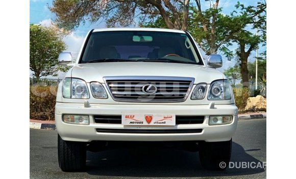 Acheter Import Voiture Lexus LX Blanc à Import - Dubai, Burkina-Faso Acheter Import Voiture Lexus LX Blanc à Import - Dubai, Burkina-Faso