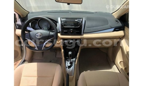 Sayi Imported Toyota Yaris White Mota in Import - Dubai a Burkina Faso Sayi Imported Toyota Yaris White Mota in Import - Dubai a Burkina Faso