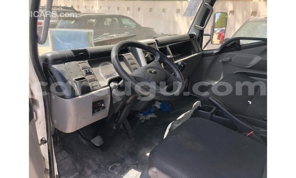 Sayi Imported Mitsubishi i White Mota in Import - Dubai a Burkina Faso Sayi Imported Mitsubishi i White Mota in Import - Dubai a Burkina Faso