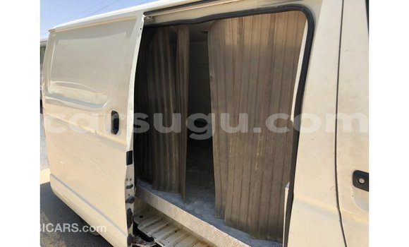 Sayi Imported Toyota Hiace White Mota in Import - Dubai a Burkina Faso Sayi Imported Toyota Hiace White Mota in Import - Dubai a Burkina Faso