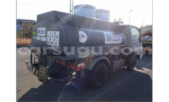 Sayi Imported Toyota Dyna Sauran Babbar mota in Import - Dubai a Burkina Faso Sayi Imported Toyota Dyna Sauran Babbar mota in Import - Dubai a Burkina Faso