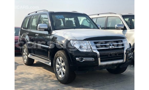 Sayi Imported Mitsubishi Pajero Black Mota in Import - Dubai a Burkina Faso Sayi Imported Mitsubishi Pajero Black Mota in Import - Dubai a Burkina Faso