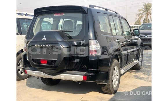 Sayi Imported Mitsubishi Pajero Black Mota in Import - Dubai a Burkina Faso Sayi Imported Mitsubishi Pajero Black Mota in Import - Dubai a Burkina Faso