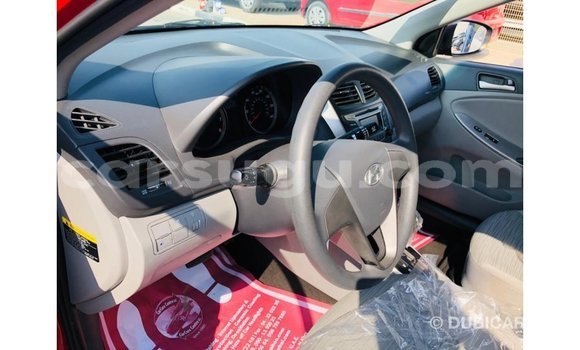 Sayi Imported Hyundai Accent Red Mota in Import - Dubai a Burkina Faso Sayi Imported Hyundai Accent Red Mota in Import - Dubai a Burkina Faso