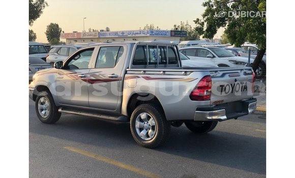 Sayi Imported Toyota Hilux Sauran Mota in Import - Dubai a Burkina Faso Sayi Imported Toyota Hilux Sauran Mota in Import - Dubai a Burkina Faso