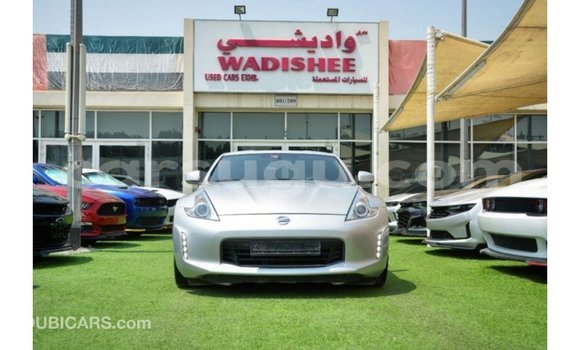 Acheter Import Voiture Nissan 370Z Autre à Import - Dubai, Burkina-Faso Acheter Import Voiture Nissan 370Z Autre à Import - Dubai, Burkina-Faso
