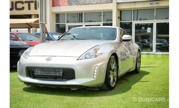 Acheter Import Voiture Nissan 370Z Autre à Import - Dubai, Burkina-Faso Acheter Import Voiture Nissan 370Z Autre à Import - Dubai, Burkina-Faso