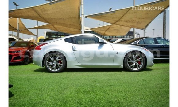Acheter Import Voiture Nissan 370Z Autre à Import - Dubai, Burkina-Faso Acheter Import Voiture Nissan 370Z Autre à Import - Dubai, Burkina-Faso