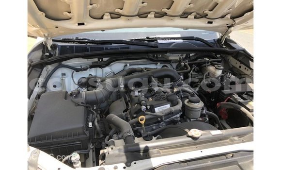 Acheter Import Voiture Toyota Fortuner Blanc à Import - Dubai, Burkina-Faso Acheter Import Voiture Toyota Fortuner Blanc à Import - Dubai, Burkina-Faso