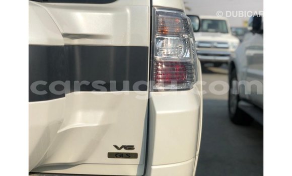 Sayi Imported Mitsubishi Pajero Black Mota in Import - Dubai a Burkina Faso Sayi Imported Mitsubishi Pajero Black Mota in Import - Dubai a Burkina Faso