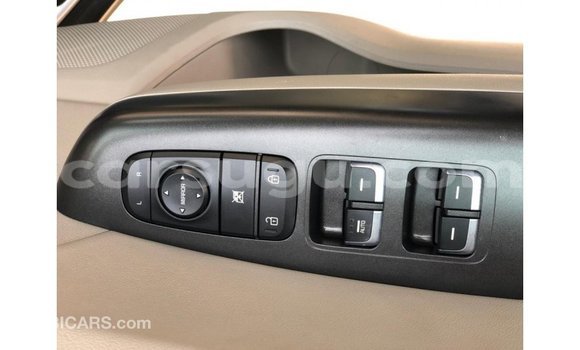 Sayi Imported Kia Sportage Sauran Mota in Import - Dubai a Burkina Faso Sayi Imported Kia Sportage Sauran Mota in Import - Dubai a Burkina Faso