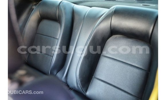 Acheter Import Voiture Ford Mustang Blanc à Import - Dubai, Burkina-Faso Acheter Import Voiture Ford Mustang Blanc à Import - Dubai, Burkina-Faso