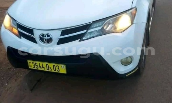 Acheter Occasion Voiture Toyota RAV4 Blanc à Ouagadougou, Burkina-Faso Acheter Occasion Voiture Toyota RAV4 Blanc à Ouagadougou, Burkina-Faso