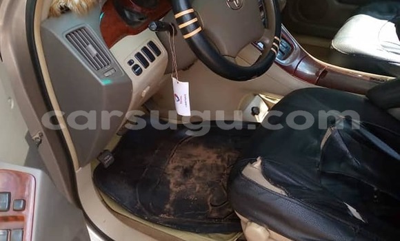 Acheter Occasion Voiture Toyota Highlander Gris à Ouagadougou, Burkina-Faso Acheter Occasion Voiture Toyota Highlander Gris à Ouagadougou, Burkina-Faso