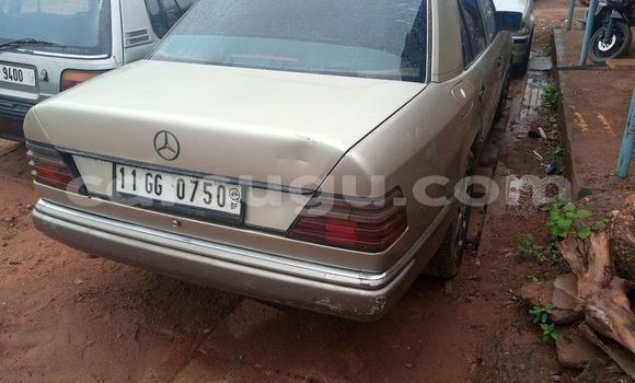 Buy Used Mercedes-Benz C–Class Silver Car in Ouagadougou in Burkina Faso Buy Used Mercedes-Benz C–Class Silver Car in Ouagadougou in Burkina Faso