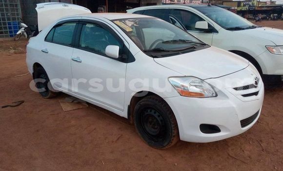 Acheter Occasion Voiture Toyota Yaris Blanc à Aribinda, Soum Acheter Occasion Voiture Toyota Yaris Blanc à Aribinda, Soum