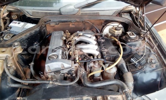 Acheter Occasion Voiture Mercedes-Benz 190–Series Noir à Aribinda, Soum Acheter Occasion Voiture Mercedes-Benz 190–Series Noir à Aribinda, Soum