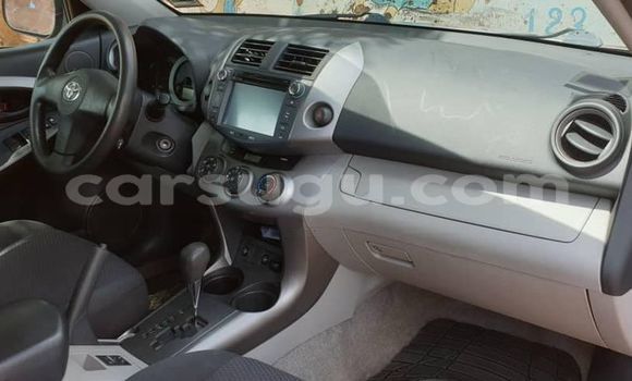 Acheter Occasion Voiture Toyota RAV4 Gris à Aribinda, Soum Acheter Occasion Voiture Toyota RAV4 Gris à Aribinda, Soum