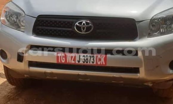Acheter Occasion Voiture Toyota RAV4 Gris à Aribinda, Soum Acheter Occasion Voiture Toyota RAV4 Gris à Aribinda, Soum