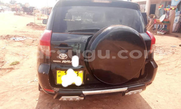 Acheter Occasion Voiture Toyota RAV4 Noir à Aribinda, Soum Acheter Occasion Voiture Toyota RAV4 Noir à Aribinda, Soum