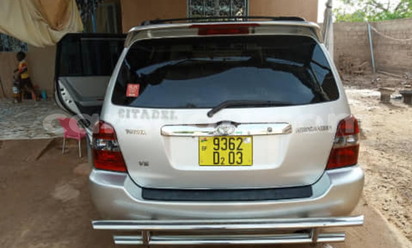 Acheter Occasion Voiture Toyota Highlander Gris à Aribinda, Soum Acheter Occasion Voiture Toyota Highlander Gris à Aribinda, Soum