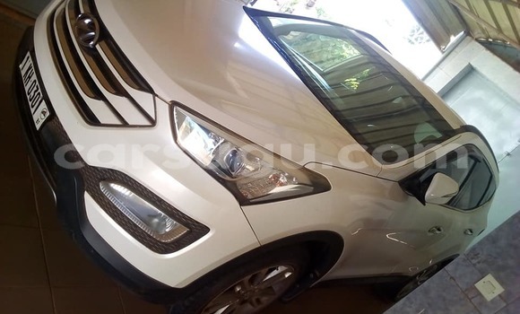 Acheter Occasion Voiture Hyundai Santa Fe Blanc à Aribinda, Soum Acheter Occasion Voiture Hyundai Santa Fe Blanc à Aribinda, Soum