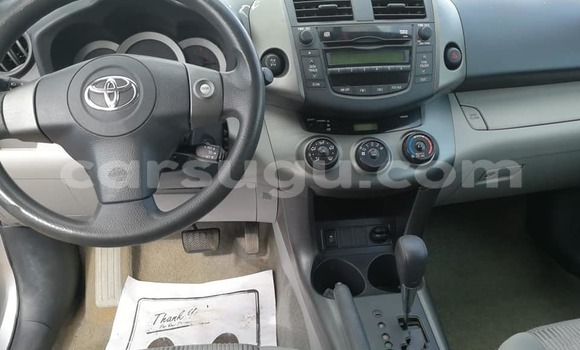 Acheter Occasion Voiture Toyota RAV4 Gris à Aribinda, Soum Acheter Occasion Voiture Toyota RAV4 Gris à Aribinda, Soum