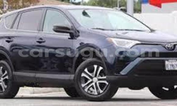 Sayi Na hannu Toyota RAV4 Black Mota in Ouagadougou a Burkina Faso Sayi Na hannu Toyota RAV4 Black Mota in Ouagadougou a Burkina Faso