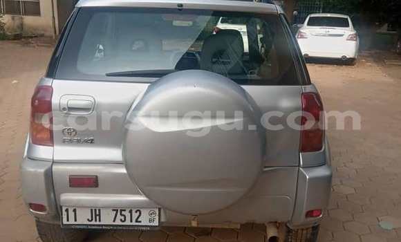 Acheter Occasion Voiture Toyota RAV4 Gris à Aribinda, Soum Acheter Occasion Voiture Toyota RAV4 Gris à Aribinda, Soum