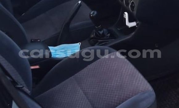 Acheter Occasion Voiture Toyota Avensis Gris à Aribinda, Soum Acheter Occasion Voiture Toyota Avensis Gris à Aribinda, Soum