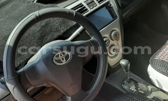 Acheter Occasion Voiture Toyota Yaris Blanc à Aribinda, Soum Acheter Occasion Voiture Toyota Yaris Blanc à Aribinda, Soum