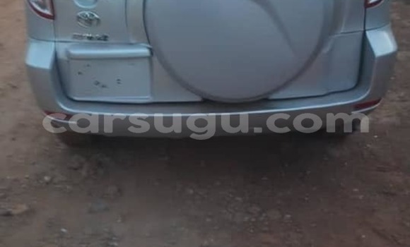 Acheter Occasion Voiture Toyota RAV4 Gris à Aribinda, Soum Acheter Occasion Voiture Toyota RAV4 Gris à Aribinda, Soum