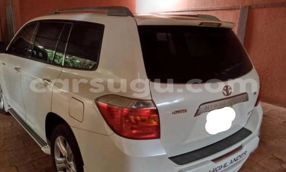 Acheter Occasion Voiture Toyota Highlander Blanc à Aribinda, Soum Acheter Occasion Voiture Toyota Highlander Blanc à Aribinda, Soum