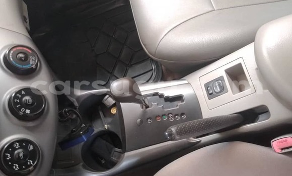 Acheter Occasion Voiture Toyota RAV4 Gris à Aribinda, Soum Acheter Occasion Voiture Toyota RAV4 Gris à Aribinda, Soum