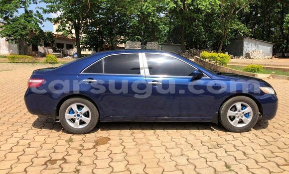 Sayi Na hannu Toyota Camry Blue Mota in Aribinda a Soum Sayi Na hannu Toyota Camry Blue Mota in Aribinda a Soum