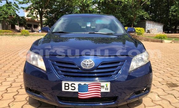 Sayi Na hannu Toyota Camry Blue Mota in Aribinda a Soum Sayi Na hannu Toyota Camry Blue Mota in Aribinda a Soum