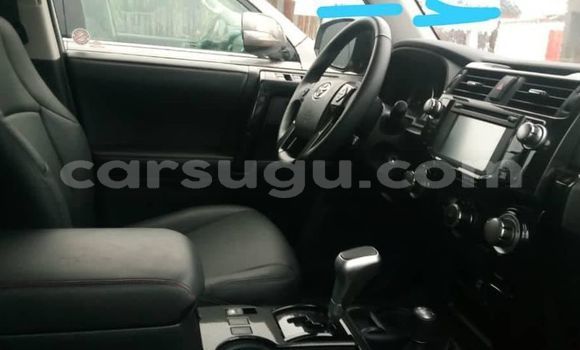 Sayi Na hannu Toyota 4Runner Azurfa Mota in Aribinda a Soum Sayi Na hannu Toyota 4Runner Azurfa Mota in Aribinda a Soum