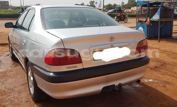 Sayi Na hannu Toyota Avensis Azurfa Mota in Aribinda a Soum Sayi Na hannu Toyota Avensis Azurfa Mota in Aribinda a Soum