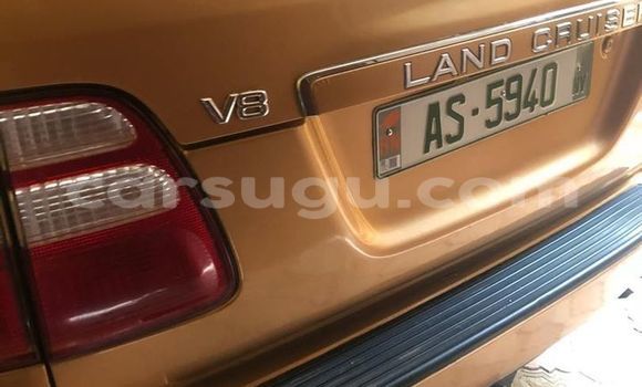 Sayi Na hannu Toyota Land Cruiser Brown Mota in Aribinda a Soum Sayi Na hannu Toyota Land Cruiser Brown Mota in Aribinda a Soum