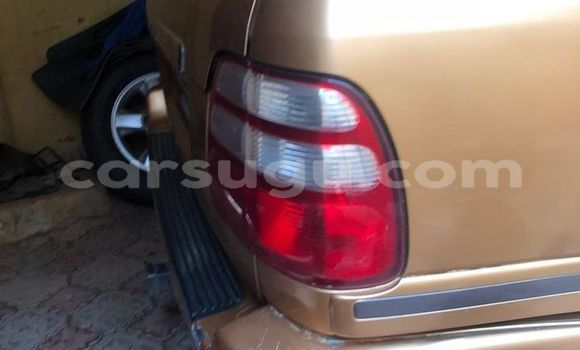 Sayi Na hannu Toyota Land Cruiser Brown Mota in Aribinda a Soum Sayi Na hannu Toyota Land Cruiser Brown Mota in Aribinda a Soum