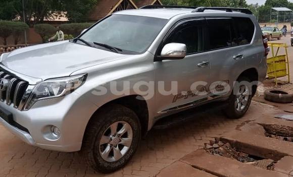 Sayi Na hannu Toyota Land Cruiser Prado Azurfa Mota in Aribinda a Soum Sayi Na hannu Toyota Land Cruiser Prado Azurfa Mota in Aribinda a Soum