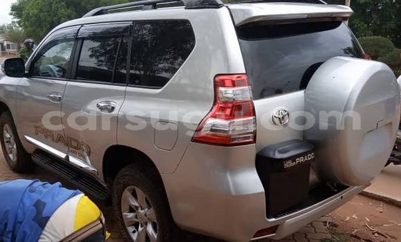 Sayi Na hannu Toyota Land Cruiser Prado Azurfa Mota in Aribinda a Soum Sayi Na hannu Toyota Land Cruiser Prado Azurfa Mota in Aribinda a Soum