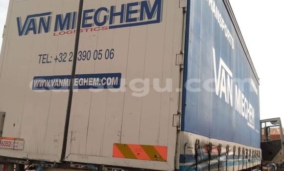 Acheter Occasion Voiture DAF 66 Blanc à Ouagadougou, Burkina-Faso Acheter Occasion Voiture DAF 66 Blanc à Ouagadougou, Burkina-Faso